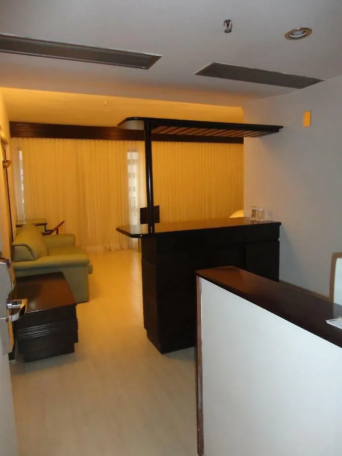 Ero'S Apart Hotel Brasilia 5*,  Brazil